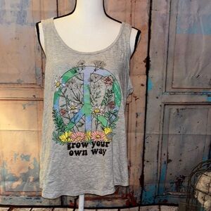 *SOLD on DEPOP Wound Up Gray Tank Top with Peace Sign and Floral Design XXL